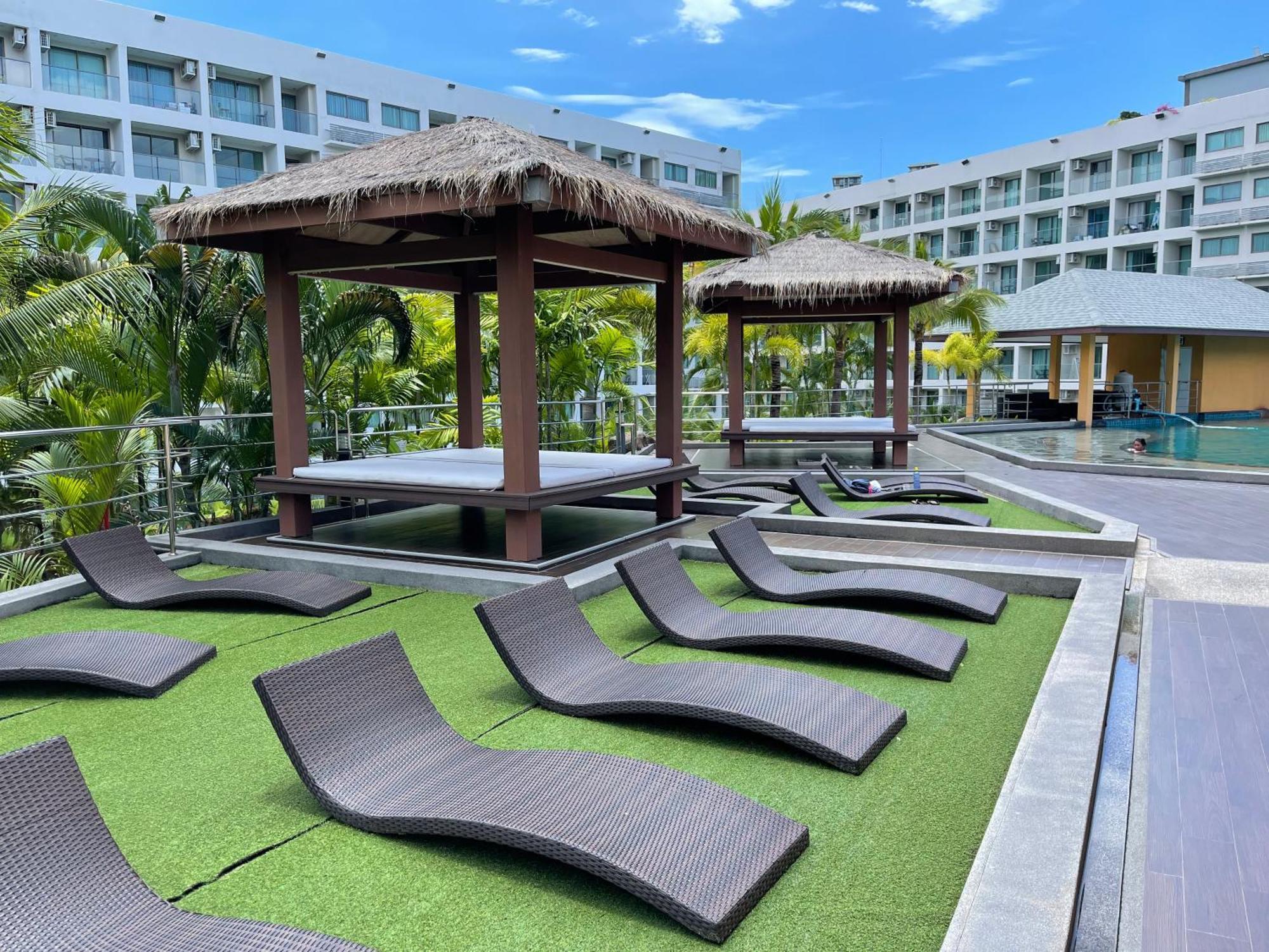 Laguna Beach Resort 3 The Maldives Джомтьен Экстерьер фото